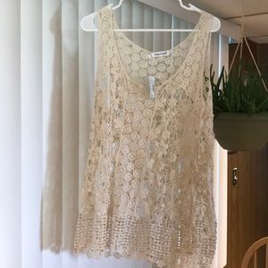 Brand new sz 2 Maurices crochet top